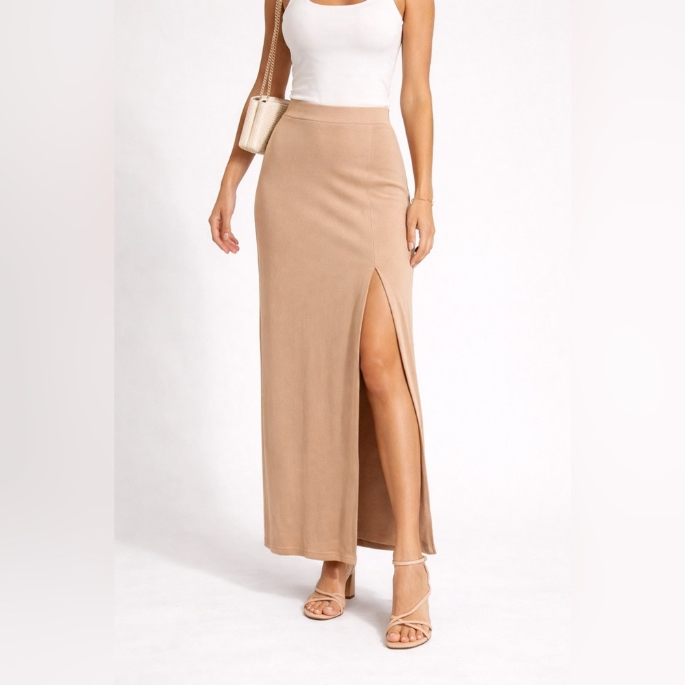 Source Unknown Beige Maxi Skirt